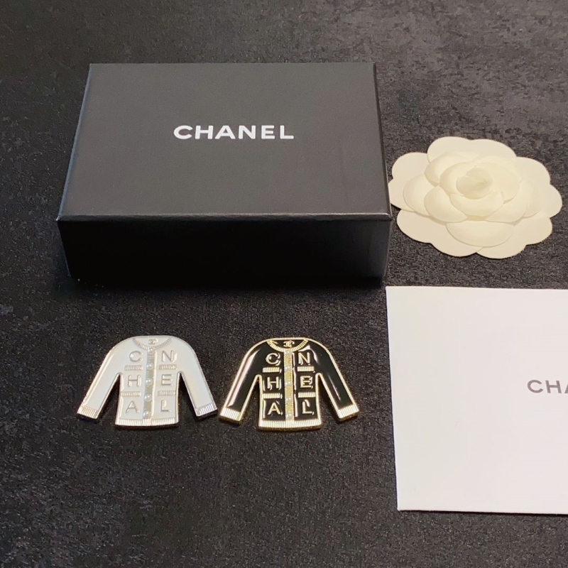 Ch**el brooches